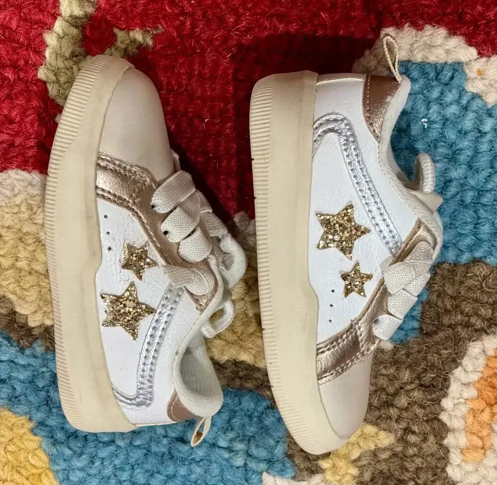 OshKosh B'gosh Leonardo Toddler Metallic Star Sneakers
